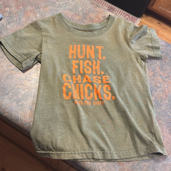 COPY - 10/$10 Bass Pro short sleeve graphic t-shirt - Picture 1 of 1